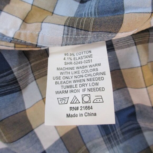 Tie Bar Trim Fit Short Sleeve Button Up Plaid Shirt - Picture 6 of 7